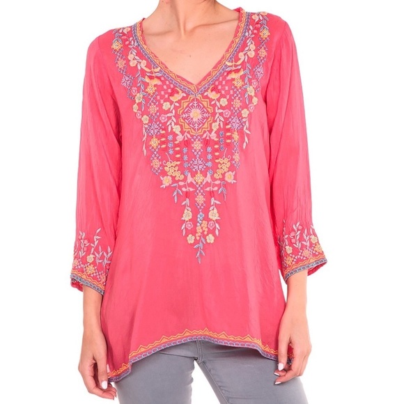 Johnny Was Tops - JOHNNY WAS RYLEIGH EMBROIDERED BLOUSE Size XS